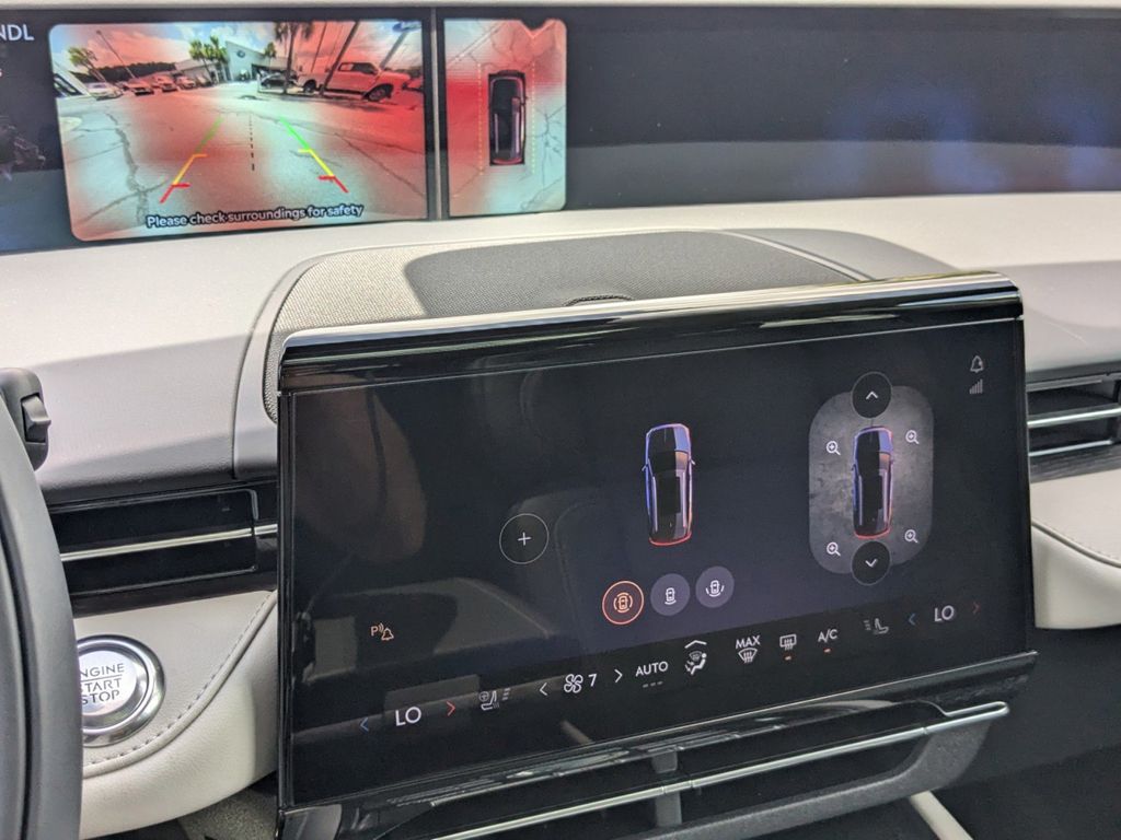 2025 Lincoln Nautilus Hybrid Reserve