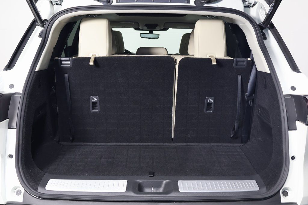 Thumbnail: 2023 INFINITI QX60 - 15