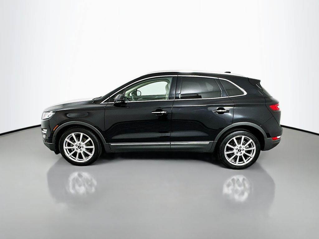 Thumbnail: 2019 Lincoln MKC - 8