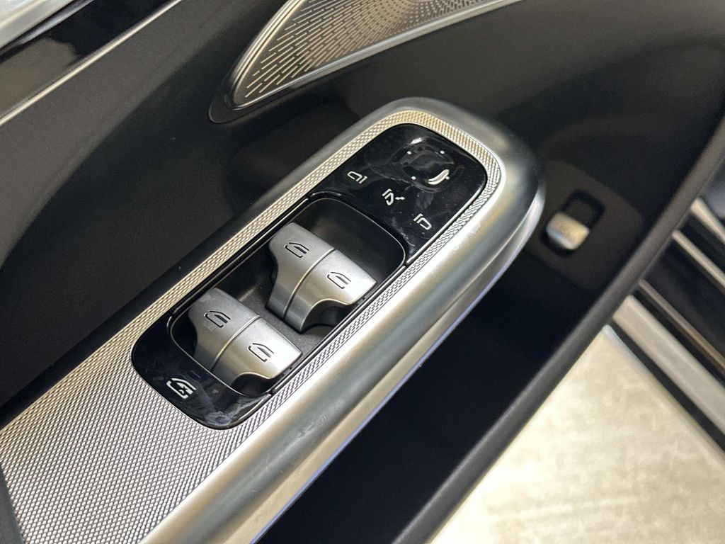 Thumbnail: 2026 Mercedes-Benz E-Class - 18