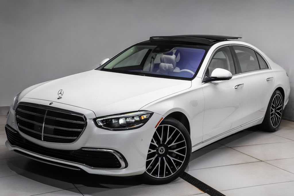 MANUFAKTUR Diamond White 2023 Mercedes-Benz S-Class S 580 4MATIC AWD Sedan All-Wheel Drive 9-Speed Automatic