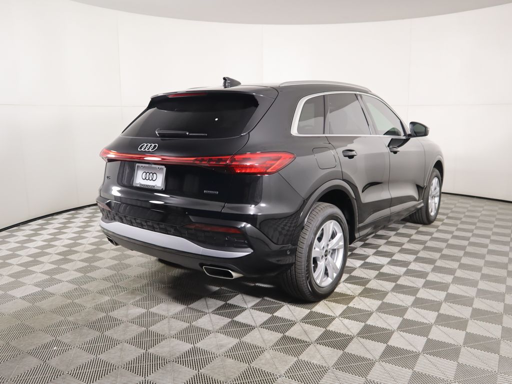 Thumbnail: 2025 Audi Q5 - 6