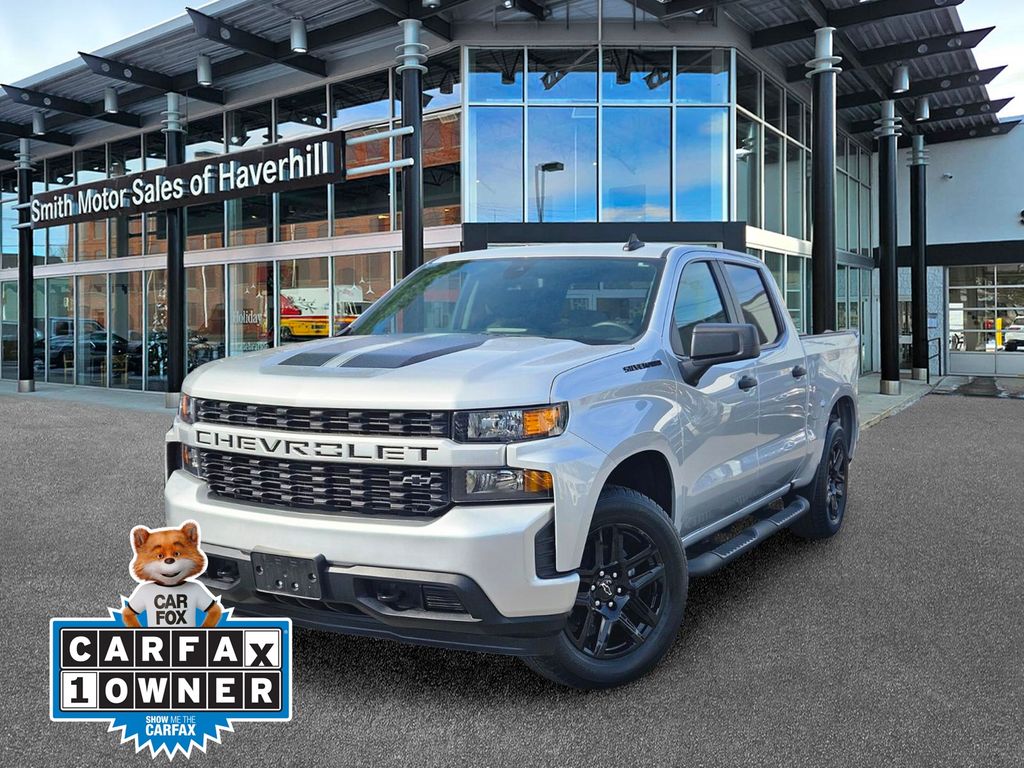 Silver Ice Metallic 2022 Chevrolet Silverado 1500 Pickup Truck Four-Wheel Drive 8-Speed Automatic