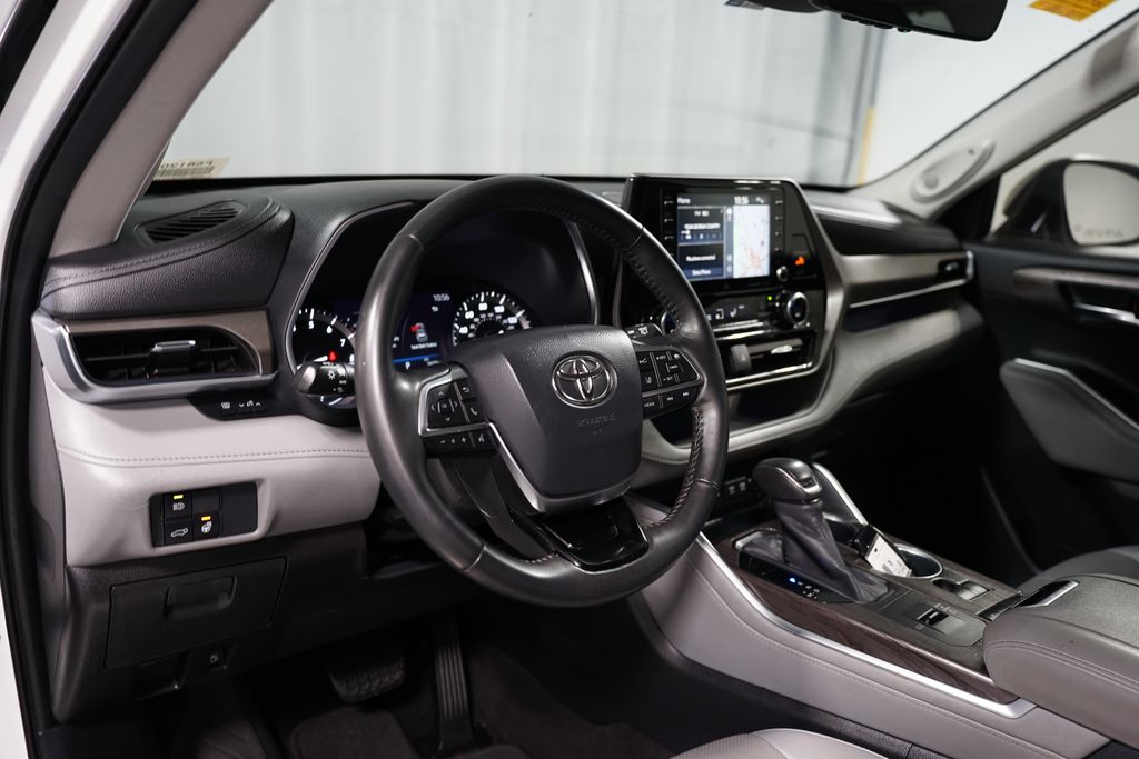 2020 Toyota Highlander Limited 7