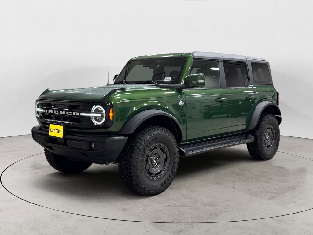 2025 Ford Bronco Outer Banks