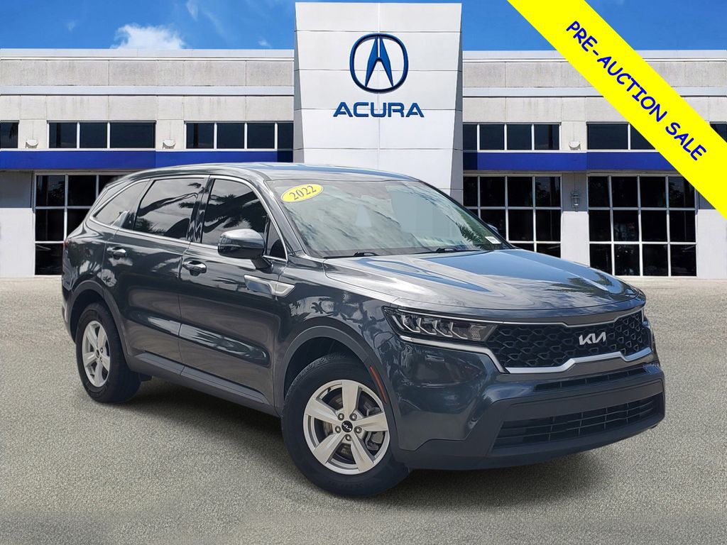 Gray 2022 Kia Sorento SUV / Crossover Front-Wheel Drive 8-Speed Automatic