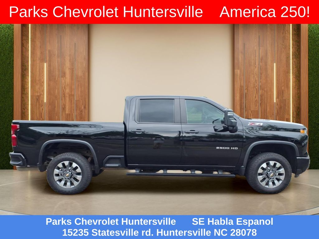 ChevroletSilverado 2500HD35