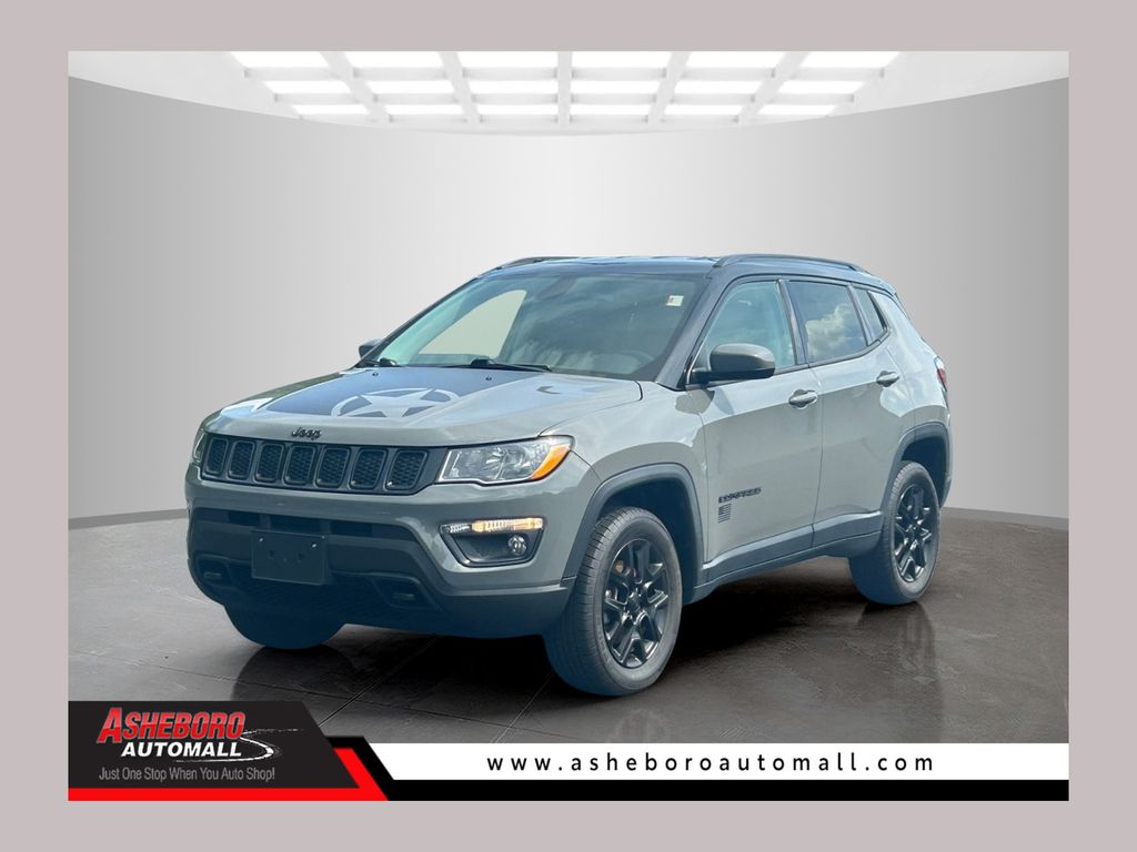 Sting-Gray Clearcoat 2021 Jeep Compass SUV / Crossover Four-Wheel Drive 9-Speed Automatic
