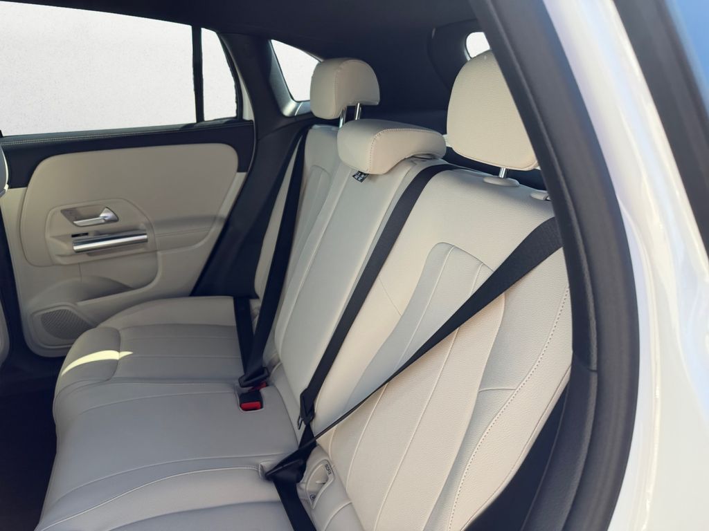 new 2026 Mercedes-Benz GLA car
