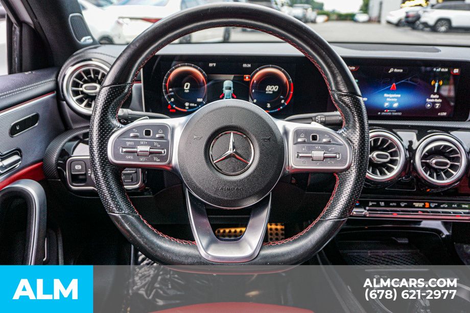 Used 2019 White Mercedes-Benz A 220 image 28