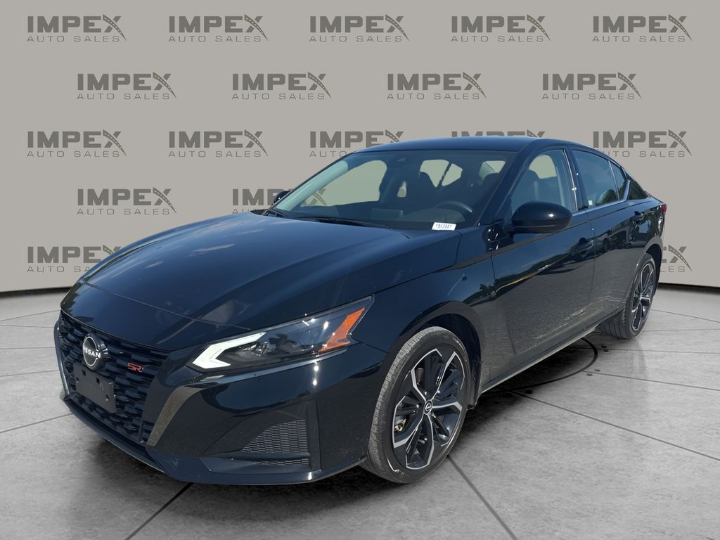 2024 Nissan Altima 2.5 SR AWD's photo