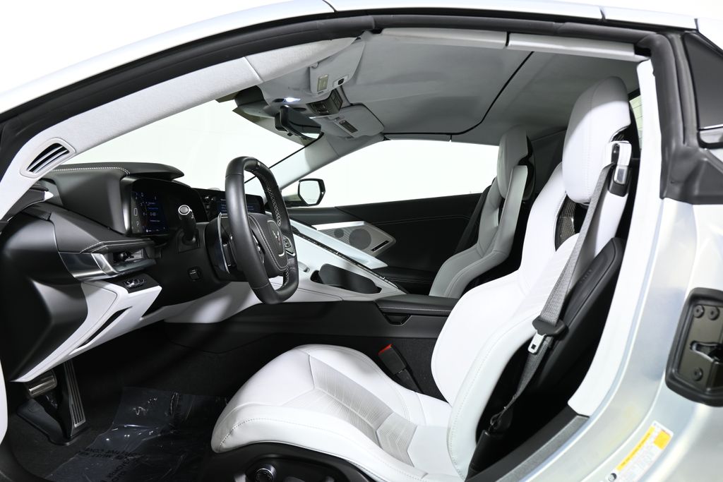 Thumbnail: 2021 Chevrolet Corvette - 3