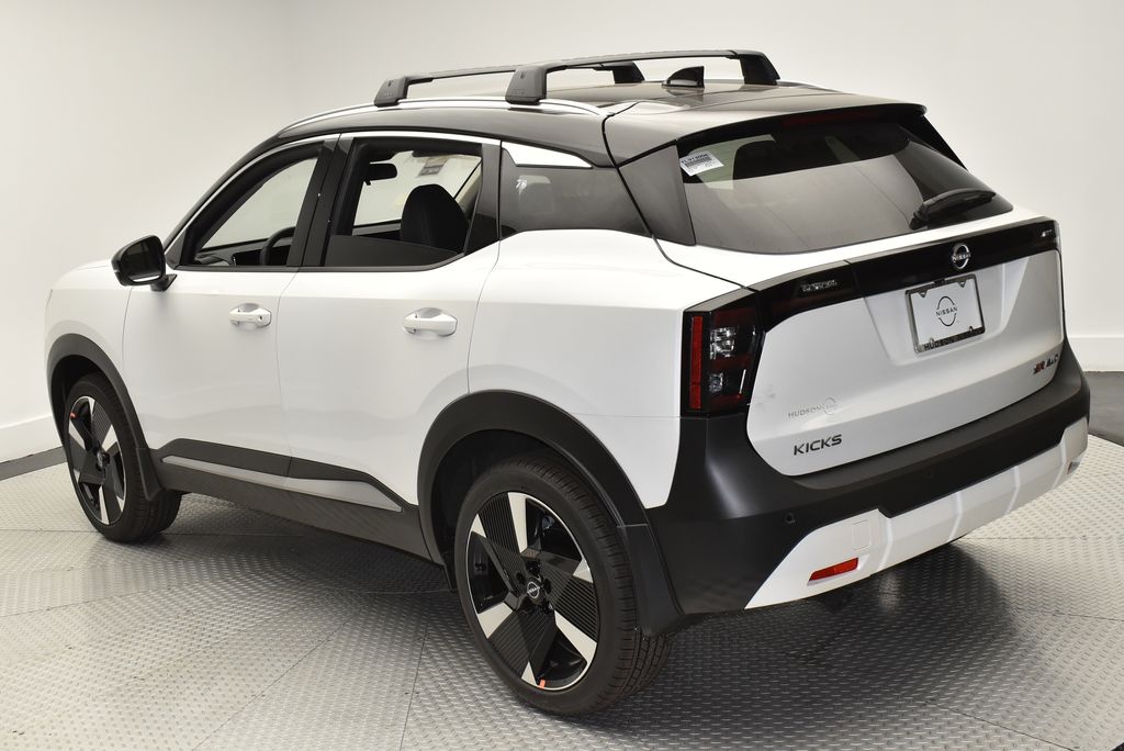 Thumbnail: 2026 Nissan Kicks - 7