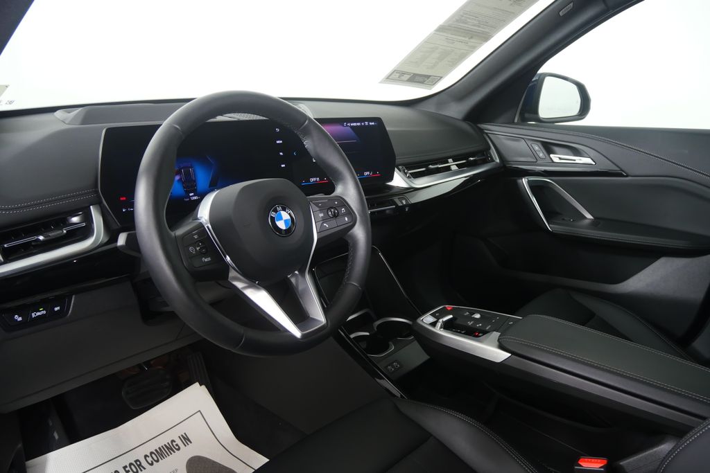 Thumbnail: 2026 BMW X1 - 12