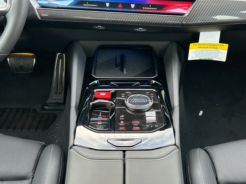 2025 BMW M5 Base 26