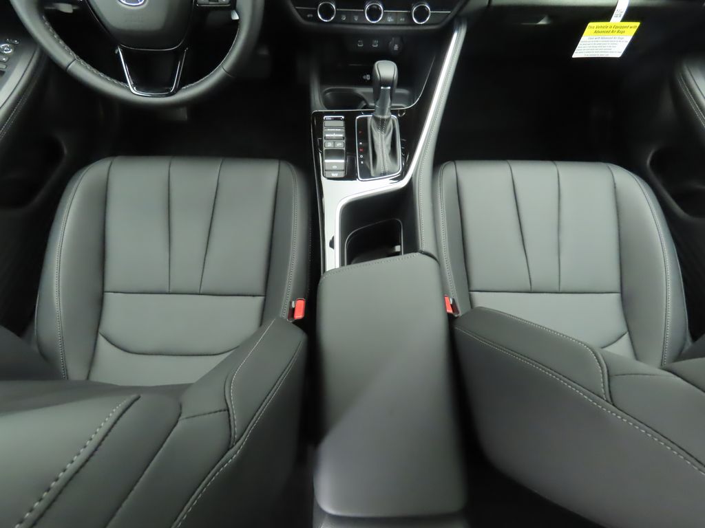 Thumbnail: 2025 Acura ADX - 17