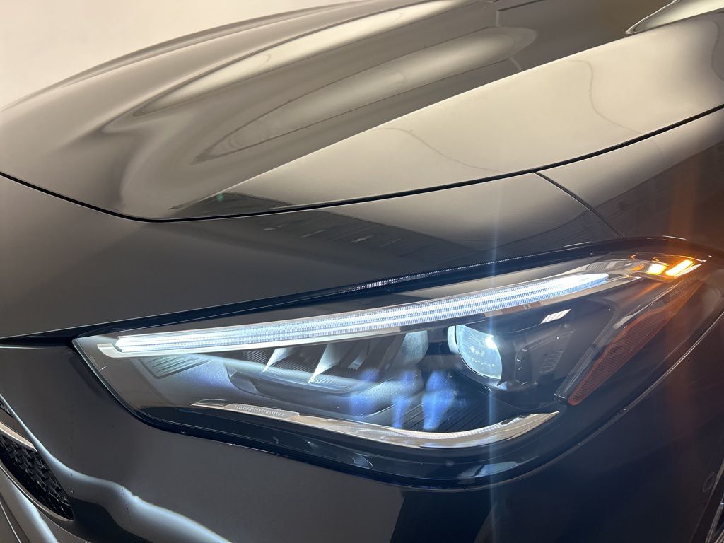 Thumbnail: 2026 Mercedes-Benz CLE - 9