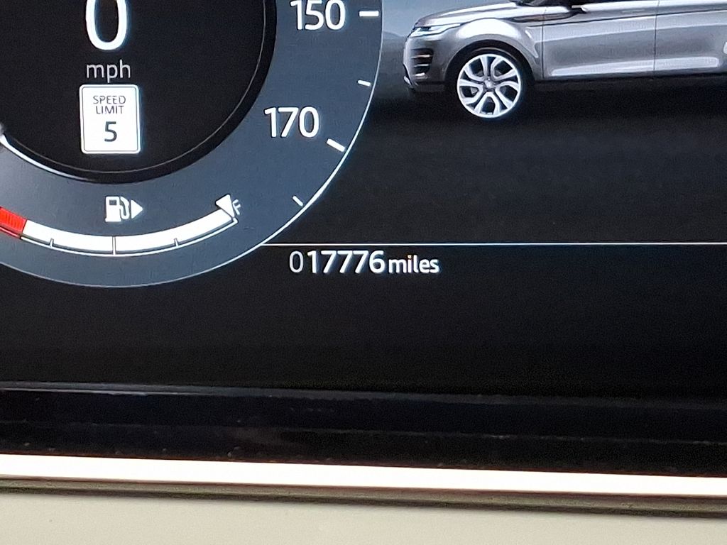 Thumbnail: 2026 Land Rover Range Rover Evoque - 22