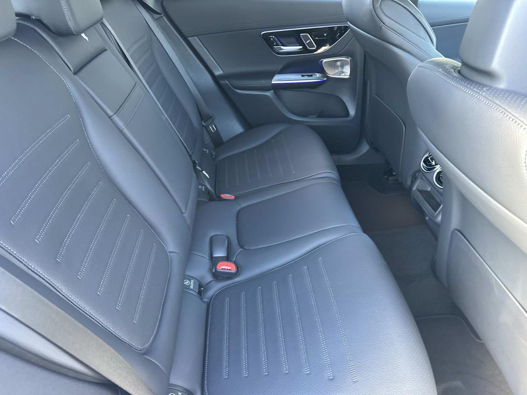 Thumbnail: 2026 Mercedes-Benz GLC - 12