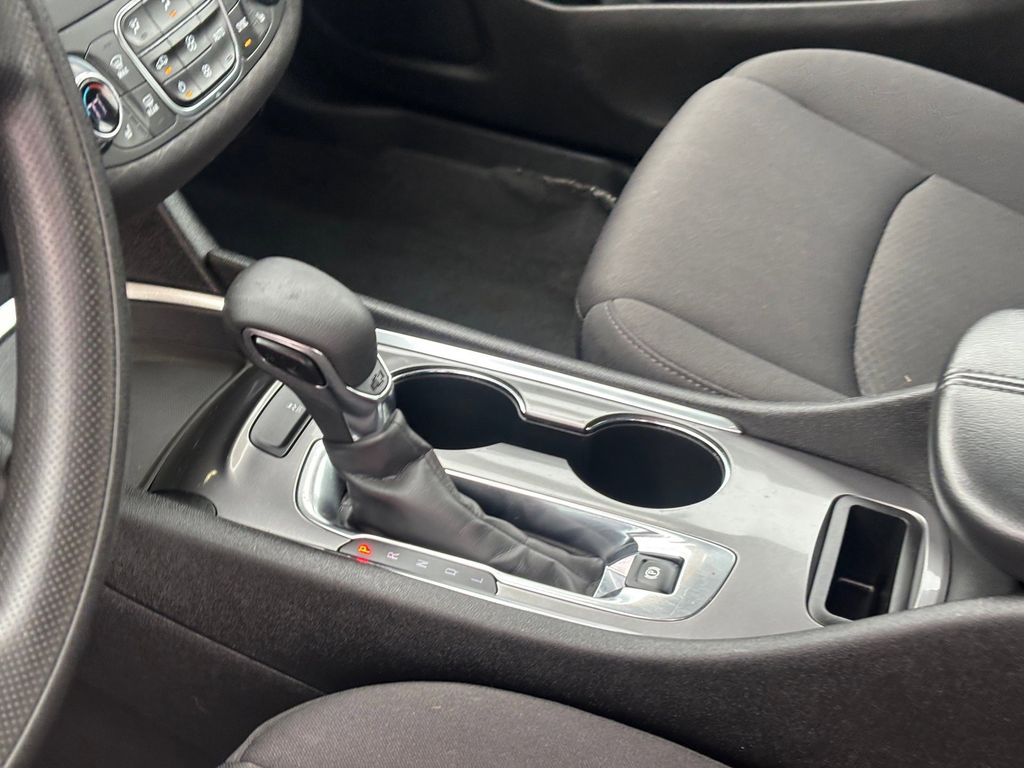 Used Car 2023 Chevrolet Malibu  Lt For Sale Under $20,000 In Austin, Texas