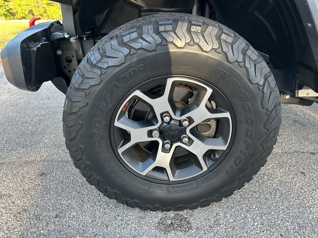 Thumbnail: 2020 Jeep Wrangler - 9