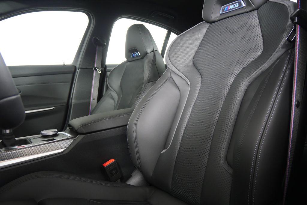 Thumbnail: 2026 BMW M3 - 15