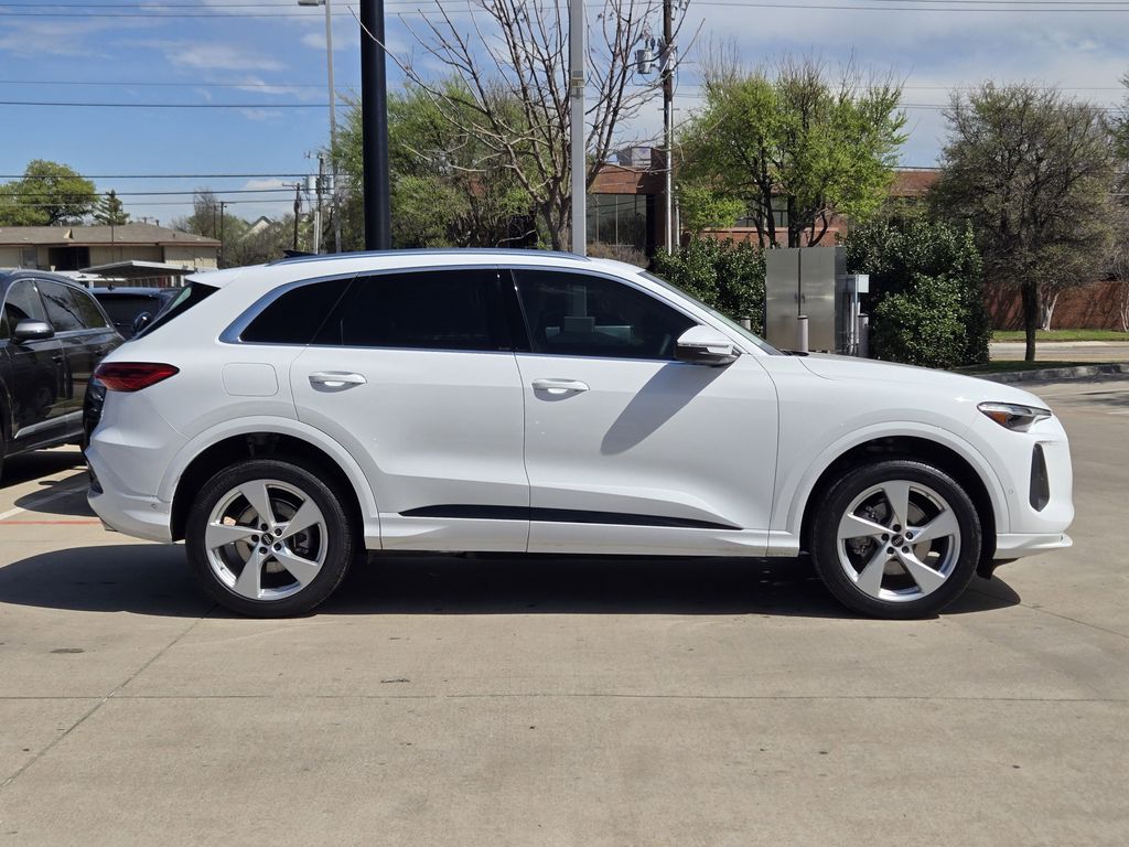 used 2025 Audi Q5 car, priced at $50,491