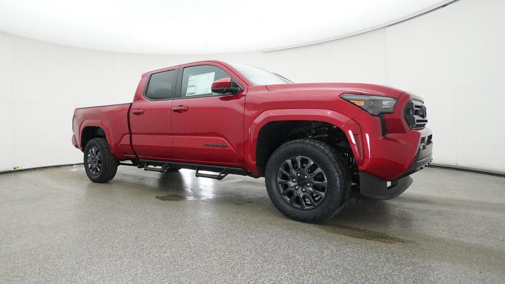2025 Toyota Tacoma SR5 3
