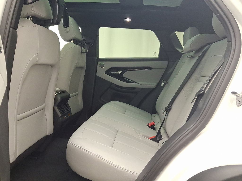 Thumbnail: 2026 Land Rover Range Rover Evoque - 6