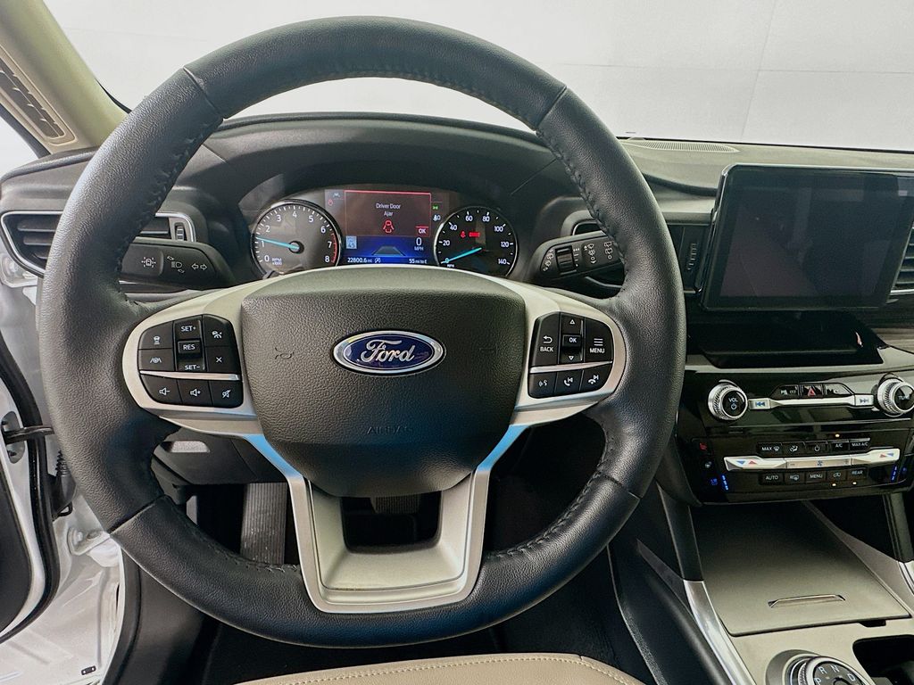 2023 Ford Explorer Limited 11