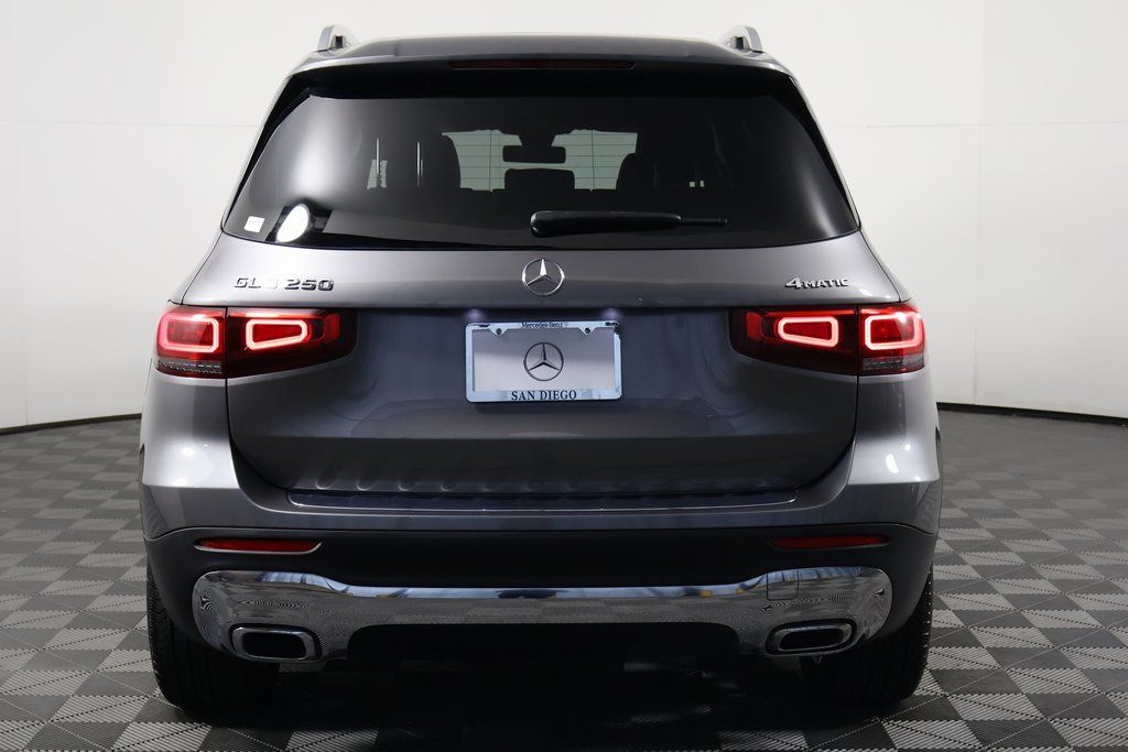 2021 Mercedes-Benz GLB 250 5