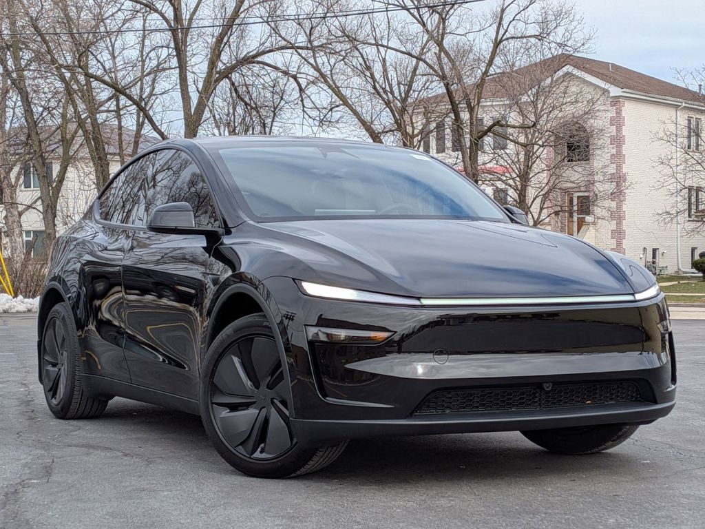 2026 Tesla Model Y Long Range RWD