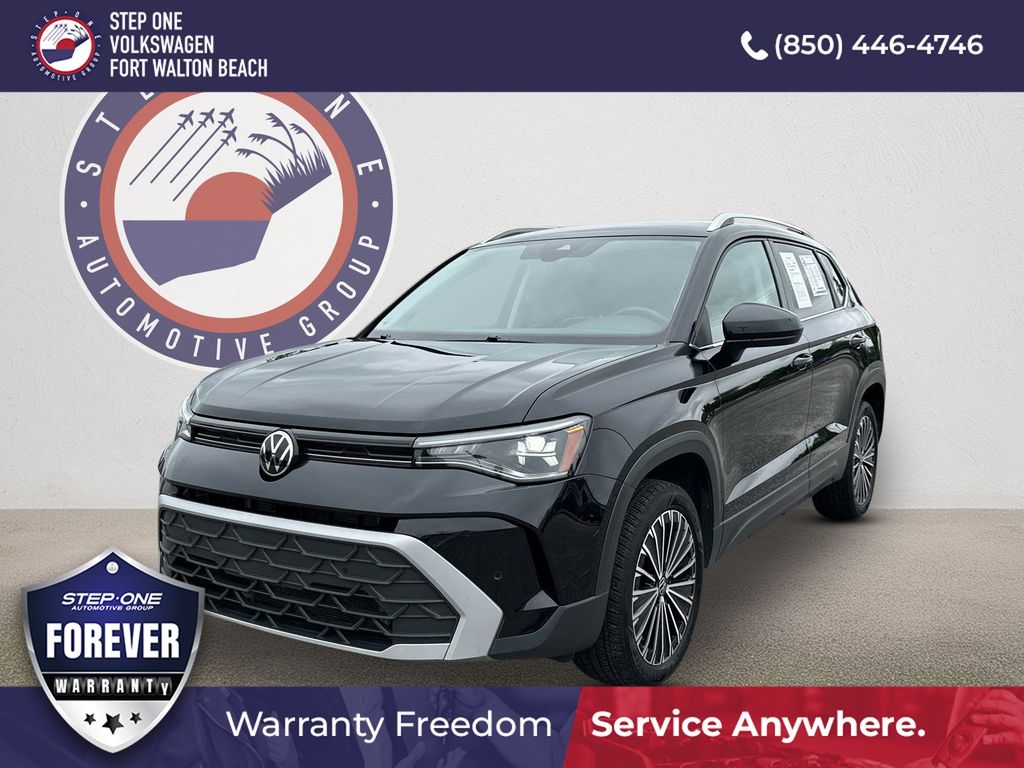 2025 Volkswagen Taos SE FWD