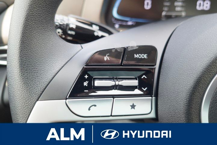 New 2026 White Hyundai SE image 27