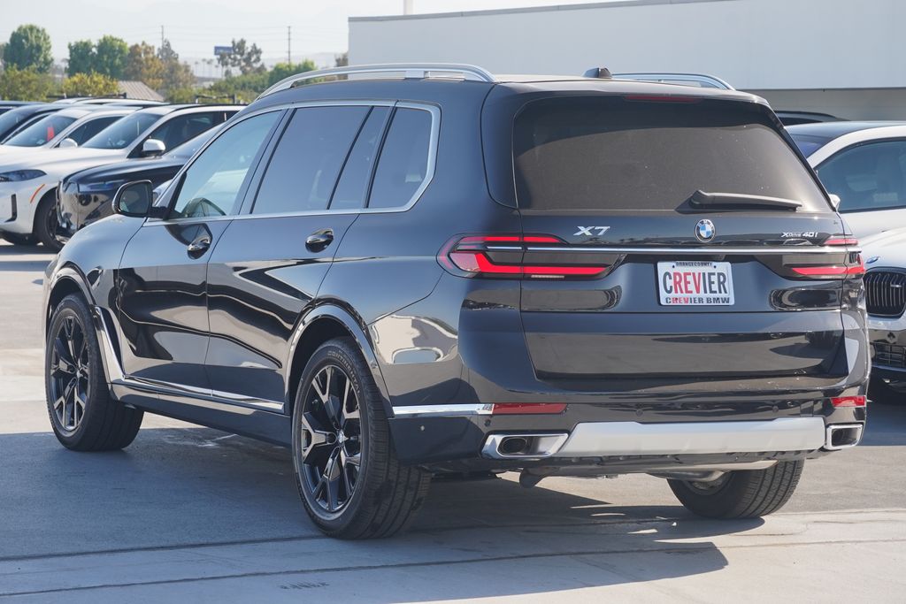 2025 BMW X7 xDrive40i 7