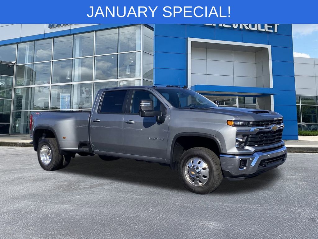 2025 Chevrolet Silverado 3500HD LT Crew Cab 4WD