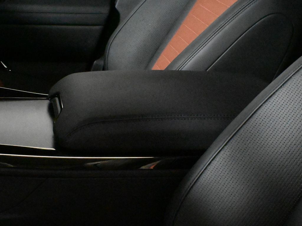 Thumbnail: 2024 Land Rover Range Rover Sport - 23