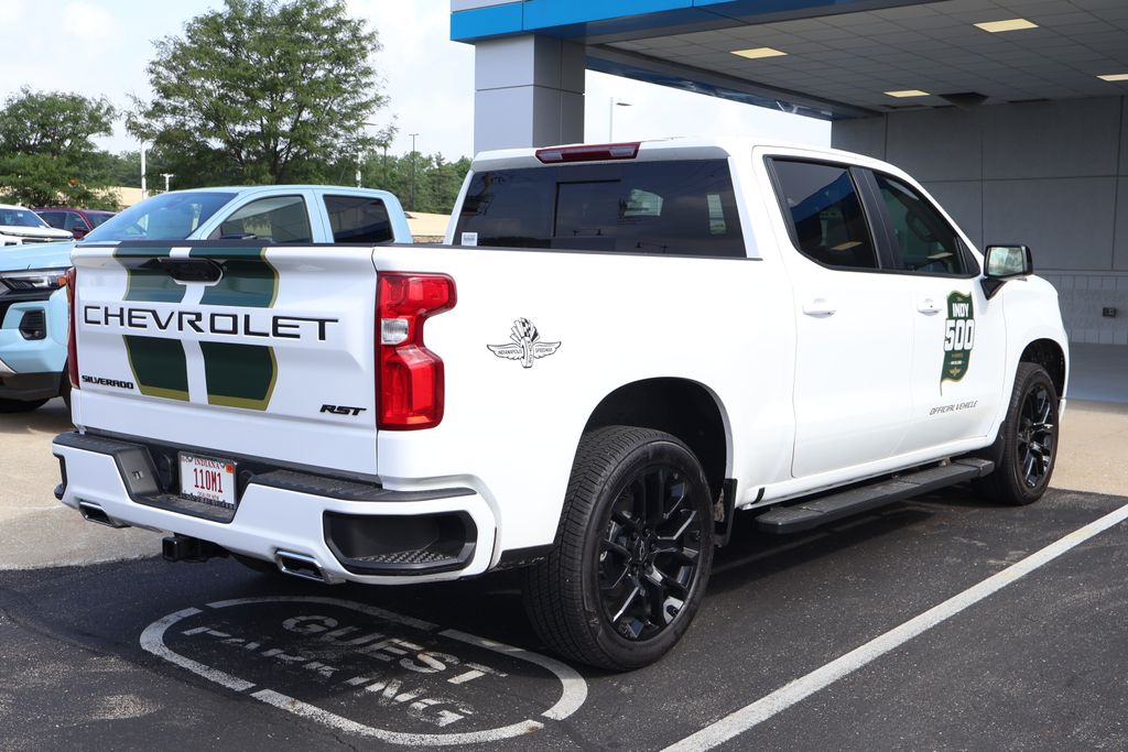 2025 Chevrolet Silverado 1500 RST 8