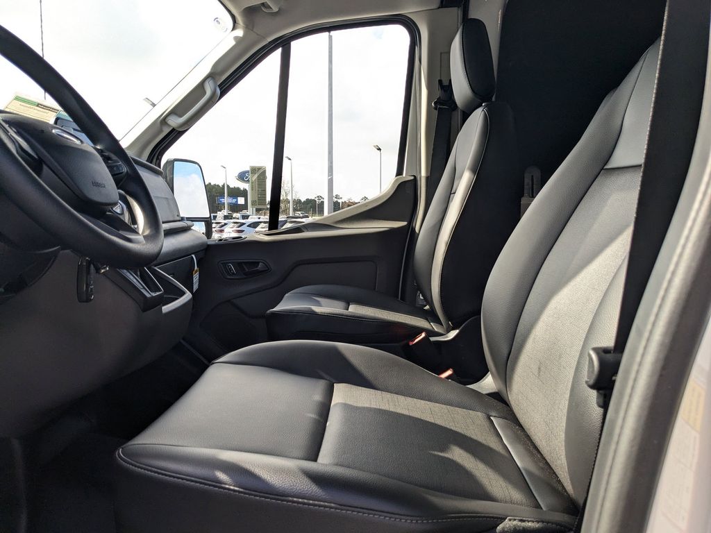 2025 Ford Transit-250 Cargo Van 