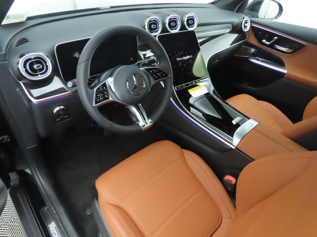 Thumbnail: 2026 Mercedes-Benz GLC - 10
