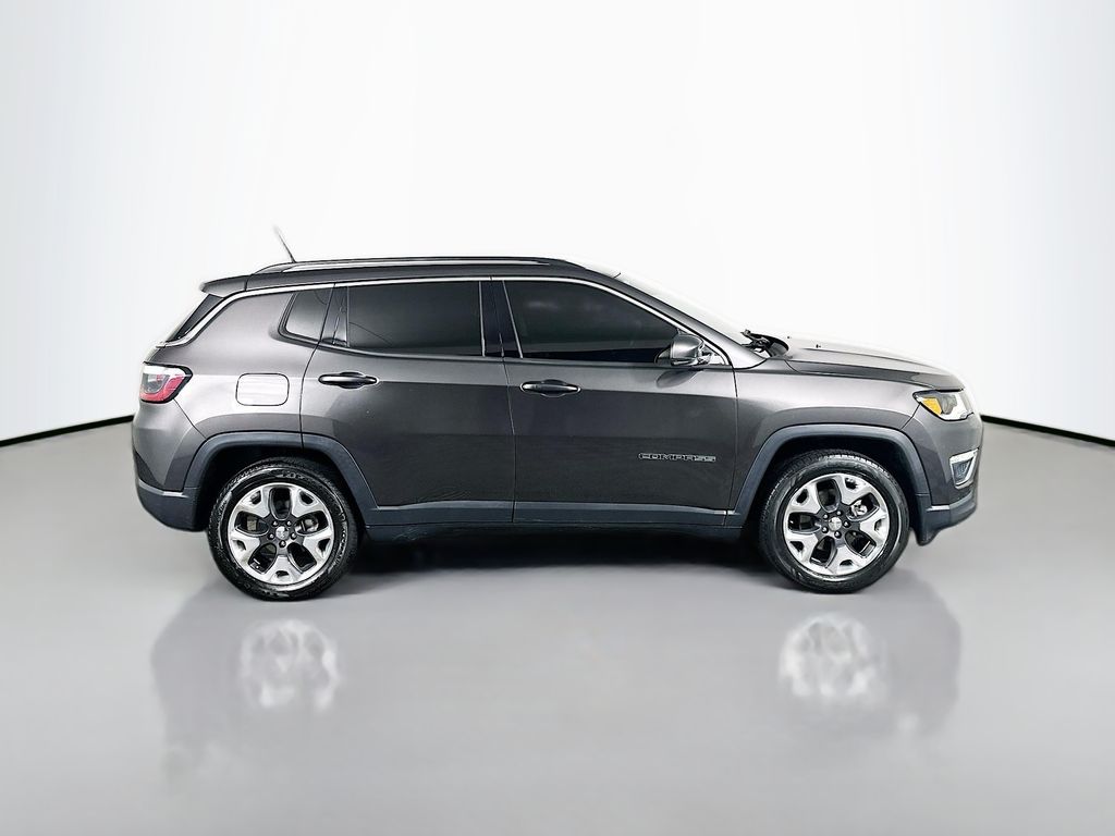 Used 2018 Gray Jeep Limited image 8