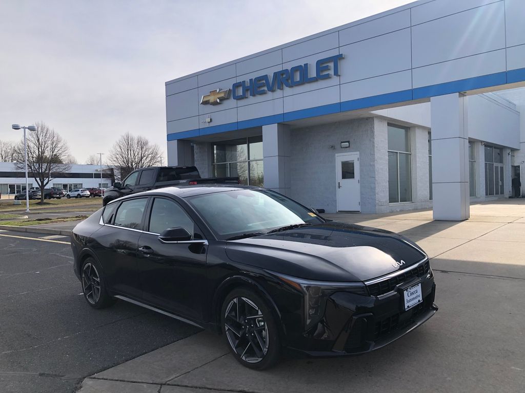 2025 Kia K4 GT-Line FWD