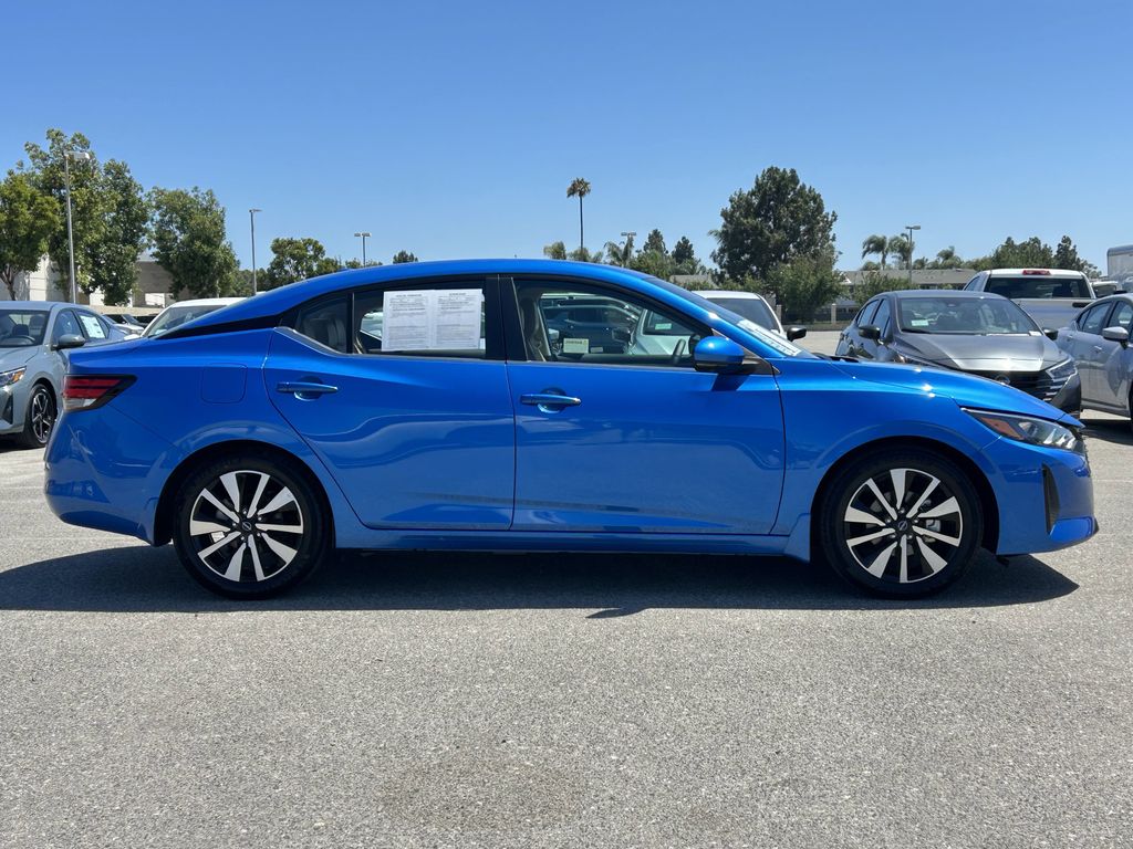 2024 Nissan Sentra SV - Photo 6