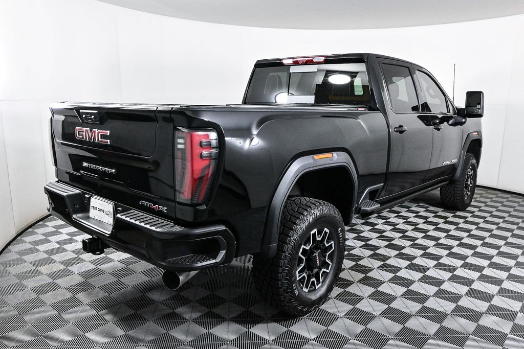 2024 GMC Sierra 2500HD AT4X 6