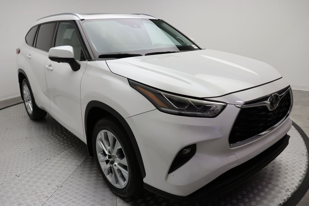 2023 Toyota Highlander Limited 6