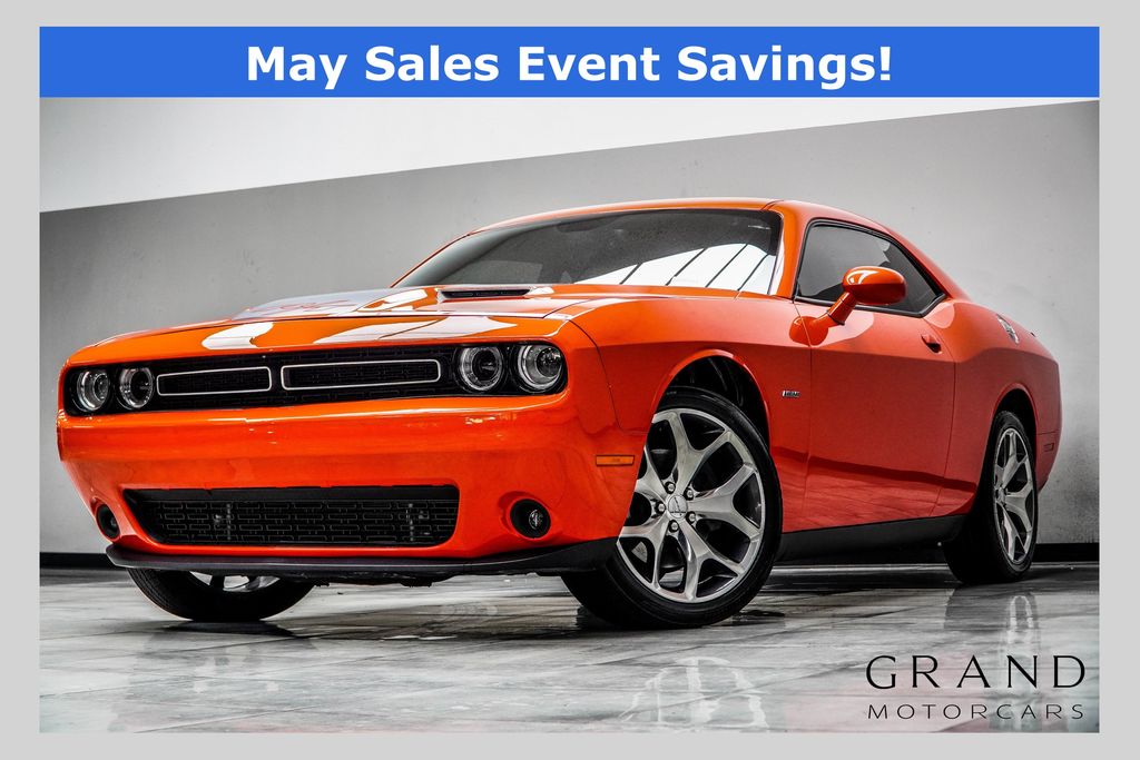 Go Mango! 2016 Dodge Challenger R/T RWD Coupe Rear-Wheel Drive 8-Speed Automatic