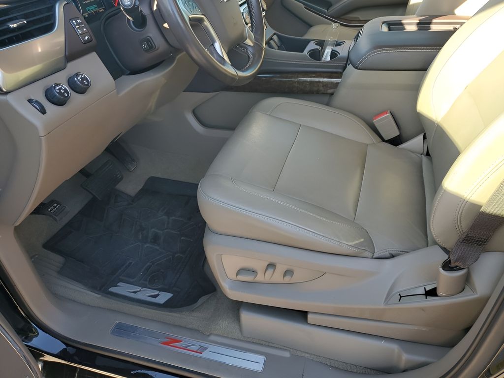 Used Car 2019 Chevrolet Suburban  Lt For Sale Under $30,000 In Austin, Texas