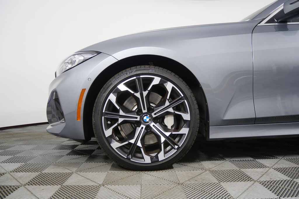 Thumbnail: 2025 BMW 3 Series - 7