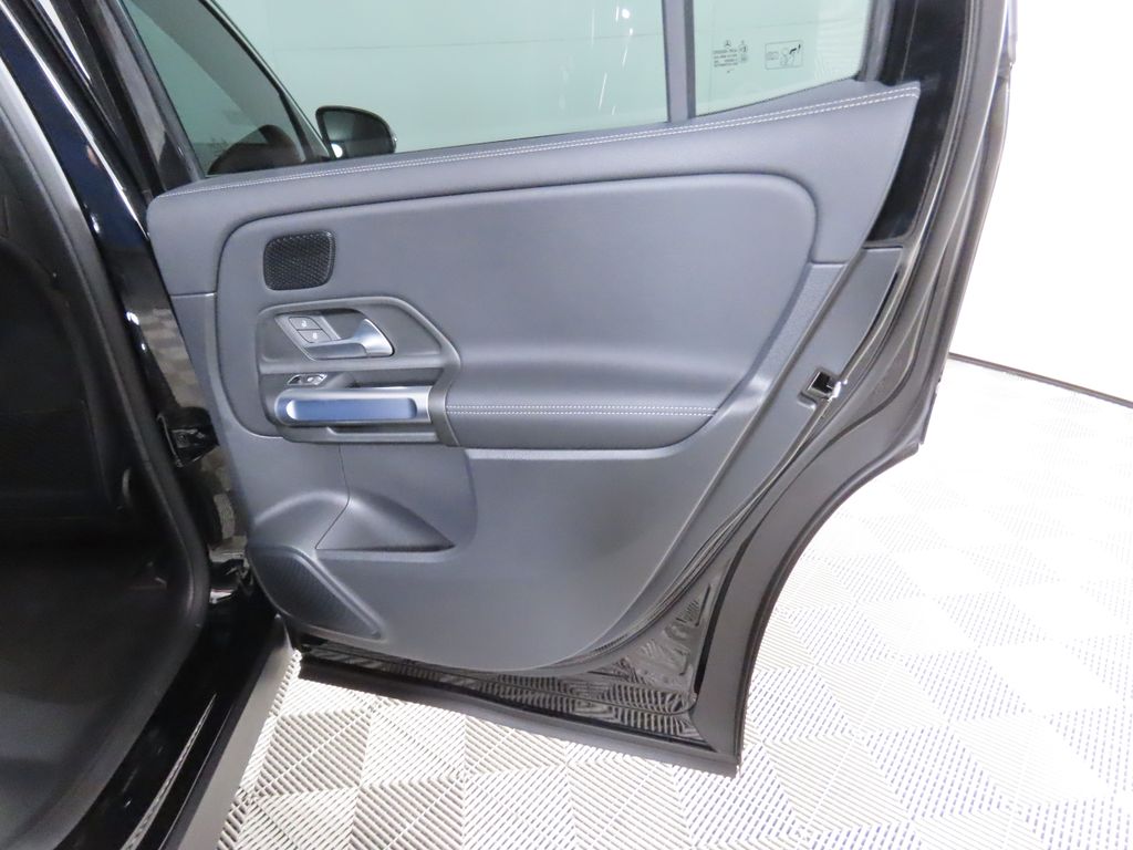2024 Mercedes-Benz EQB 250+ 28