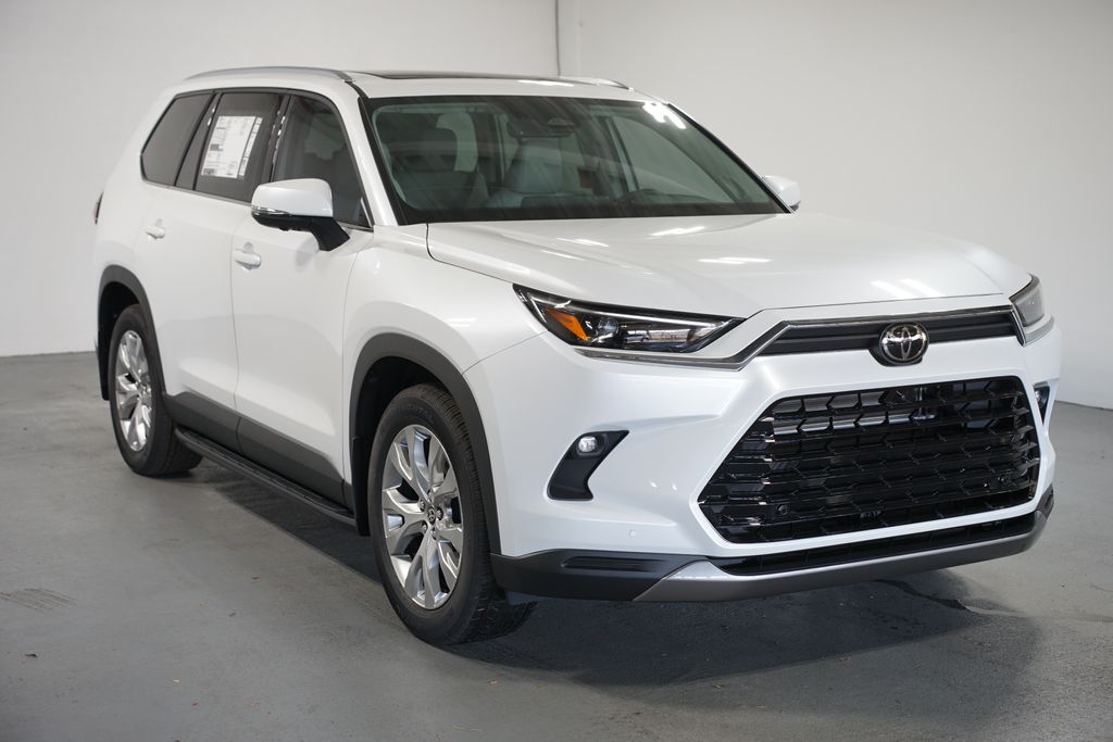 Thumbnail: 2026 Toyota Grand Highlander - 3